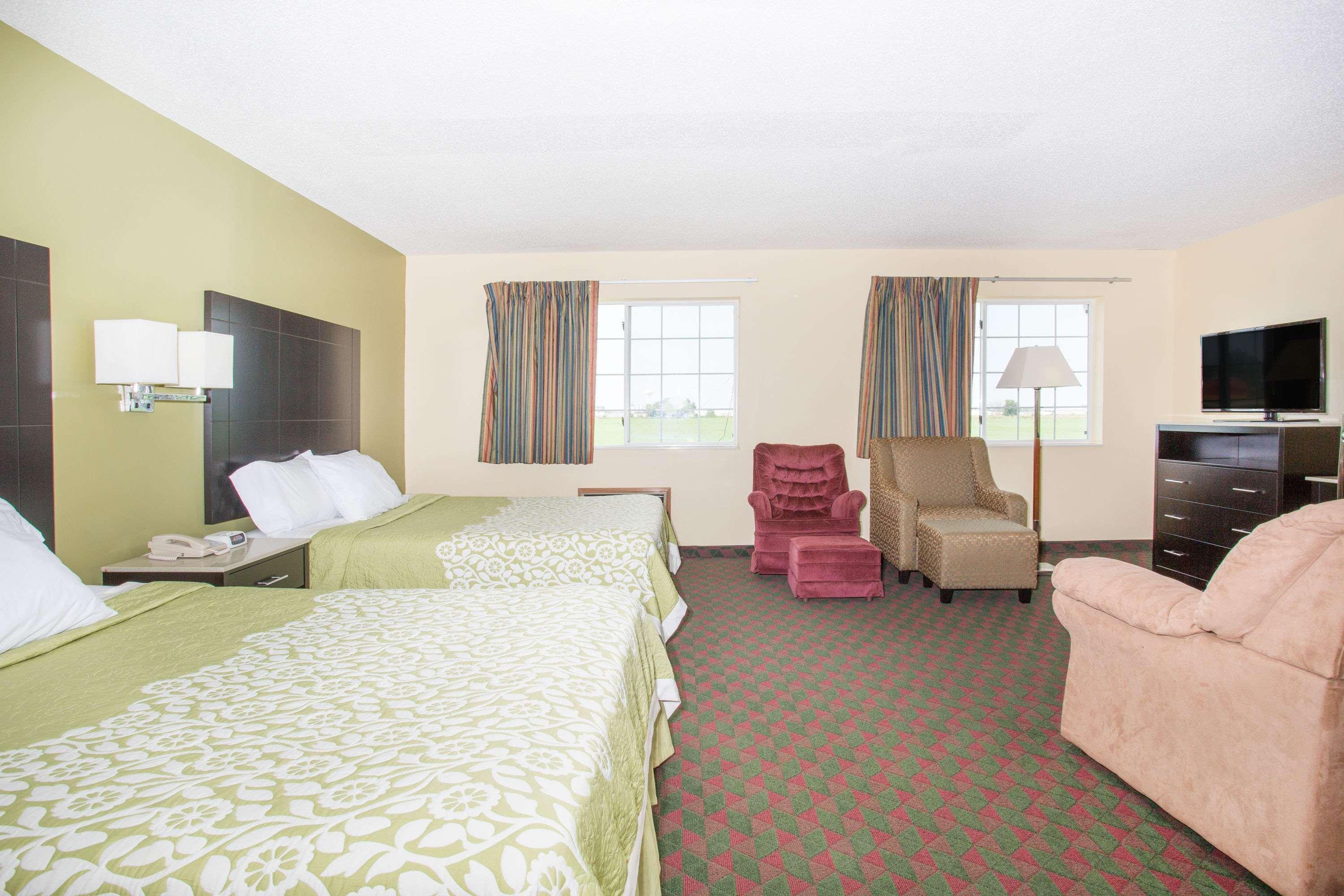 Days Inn By Wyndham Lexington Ne Extérieur photo